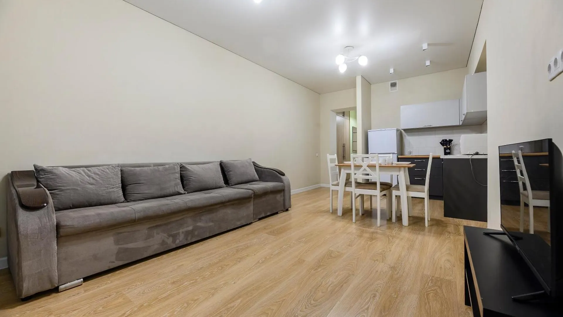 One Bedroom Apartment Near Arbat In The Golden Square Almaty Kazakhstan