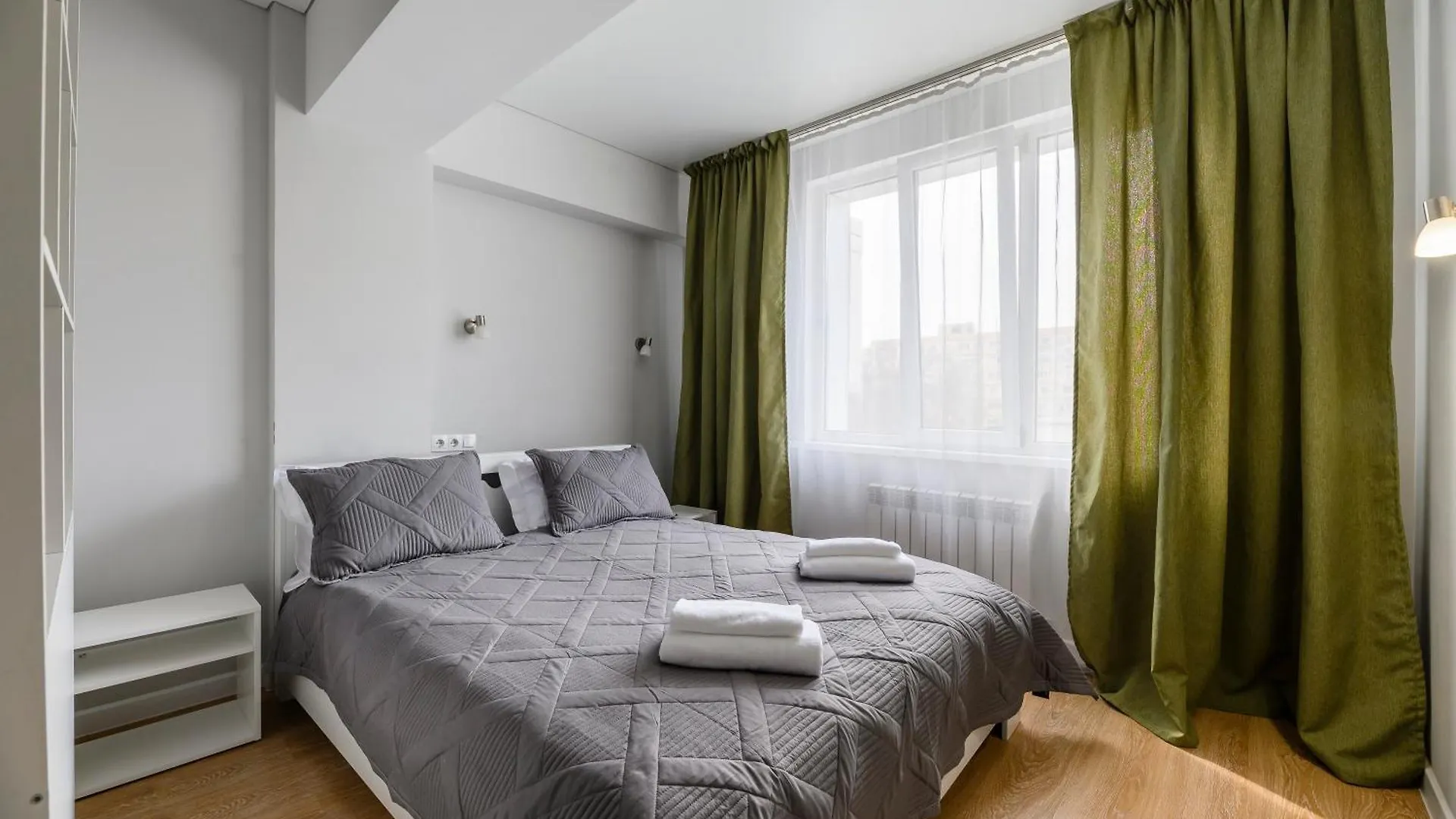 One Bedroom Apartment Near Arbat In The Golden Square Almaty 0*,